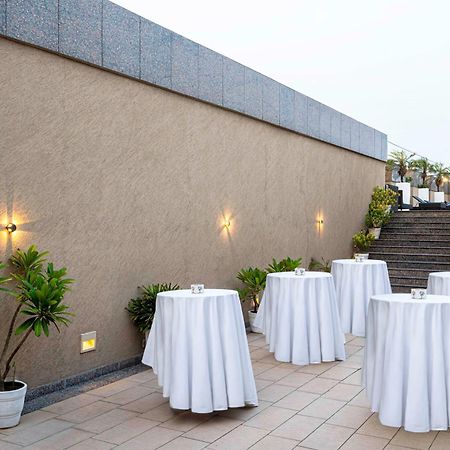 Svelte Delhi, A Member Of Radisson Individuals Otel Yeni Delhi Dış mekan fotoğraf