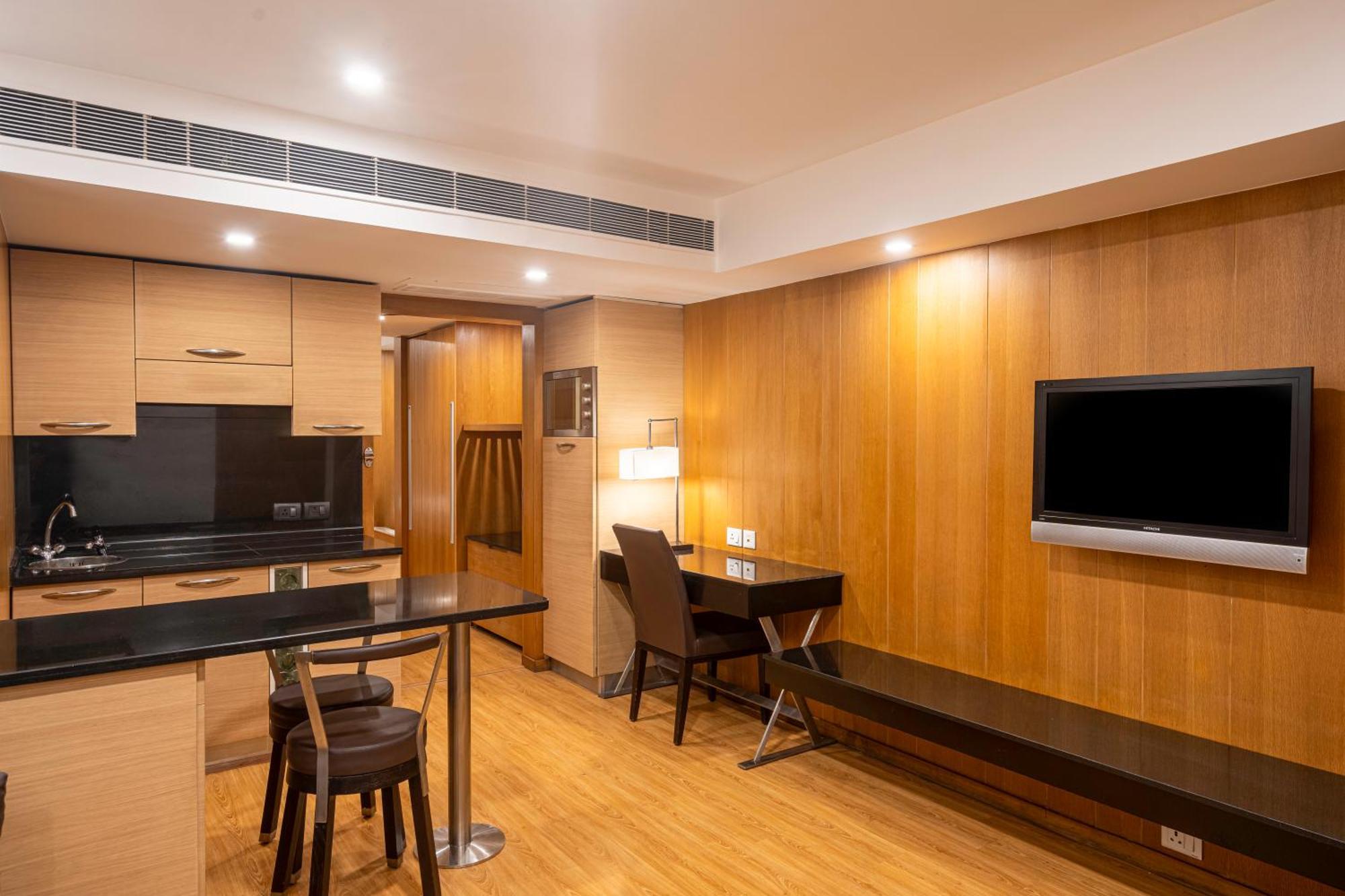 Svelte Delhi, A Member Of Radisson Individuals Otel Yeni Delhi Dış mekan fotoğraf