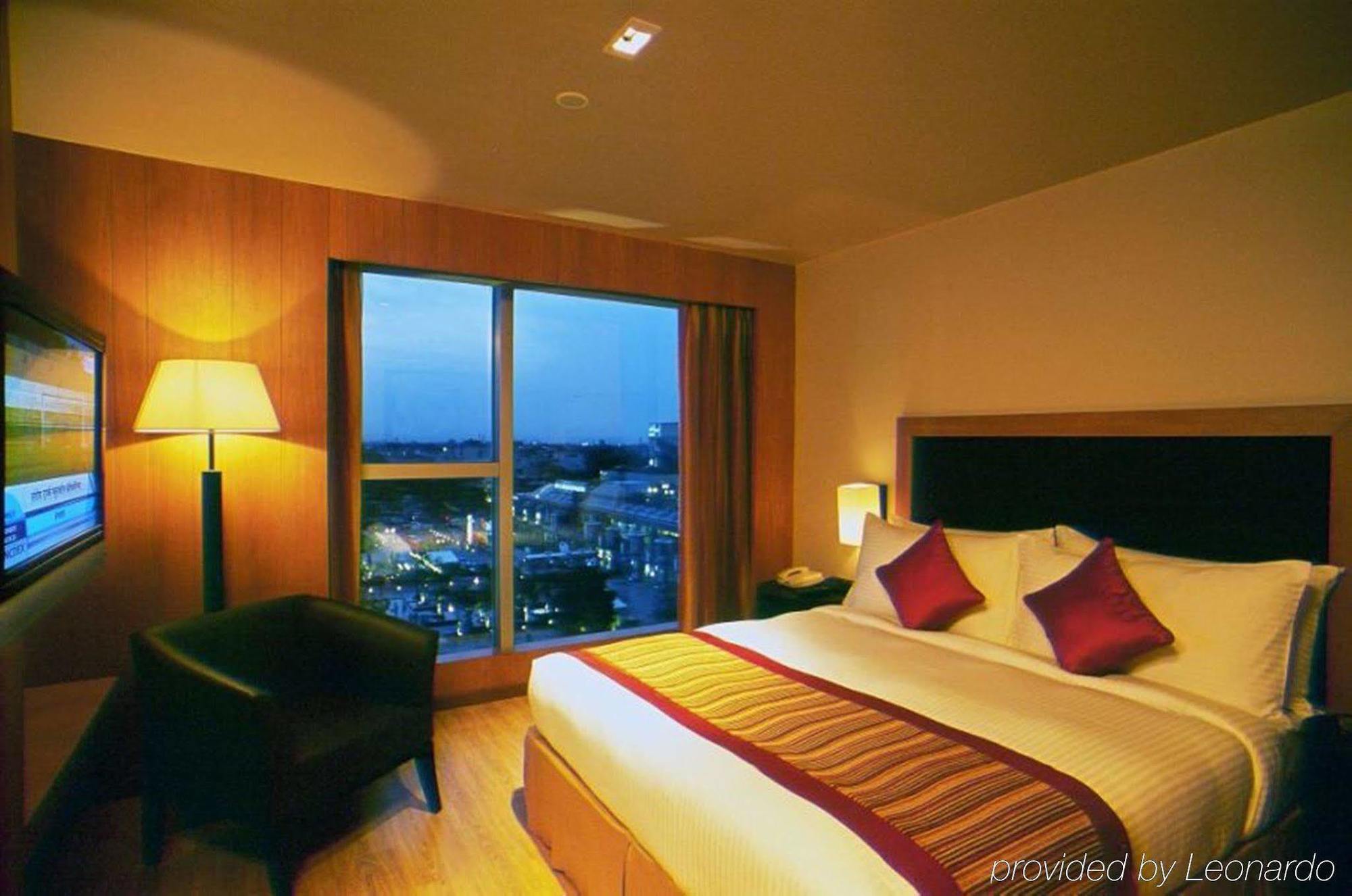 Svelte Delhi, A Member Of Radisson Individuals Otel Yeni Delhi Dış mekan fotoğraf