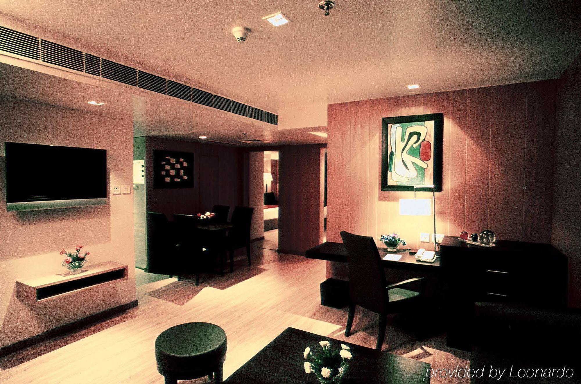 Svelte Delhi, A Member Of Radisson Individuals Otel Yeni Delhi Dış mekan fotoğraf